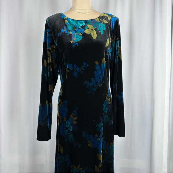 David Warren Dresses & Skirts - Vtg ✨GORGEOUS ✨David Warren NY Velvet Floral Maxi Dress Size 14 Long Sleeve SOFT